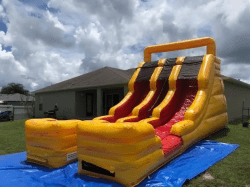 cc19d542f18dc48e2c596e043b579b85 1766590004 15ft Double Lane Water Slide